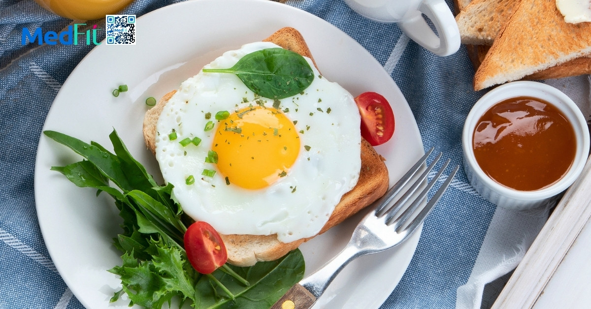tác động của bữa sáng không chỉ phụ thuộc vào việc có ăn sáng hay không, mà còn phụ thuộc vào loại thực phẩm và cách ăn uống, vận động