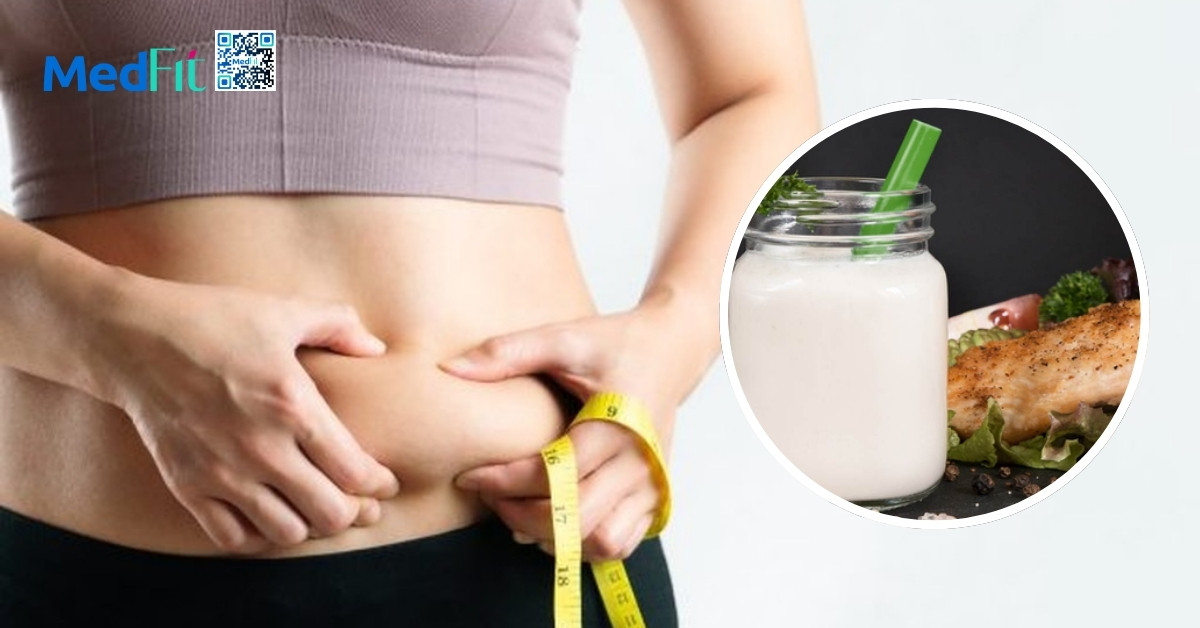 Công thức sinh tố ức gà giàu protein giúp tăng cơ, giảm mỡ hiệu quả 5 Sinh tố ức gà hỗ trợ quản lý cân nặng nhờ cung cấp lượng protein dồi dào, giúp bảo toàn khối cơ nạc trong giai đoạn cắt giảm calo