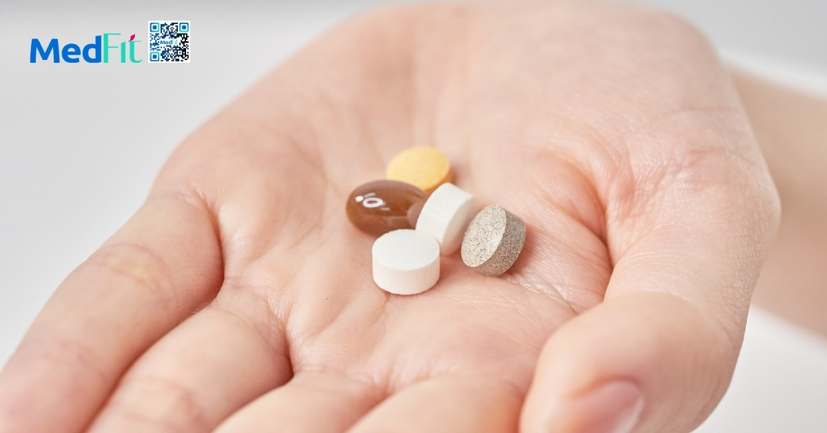 Bổ sung các loại vitamin có cần thiết trong quá trình giảm cân? 10 Nên chọn vitamin tổng hợp chứa nhiều loại vi chất dinh dưỡng để duy trì sự cân bằng và hỗ trợ hiệu quả cho quá trình giảm cân