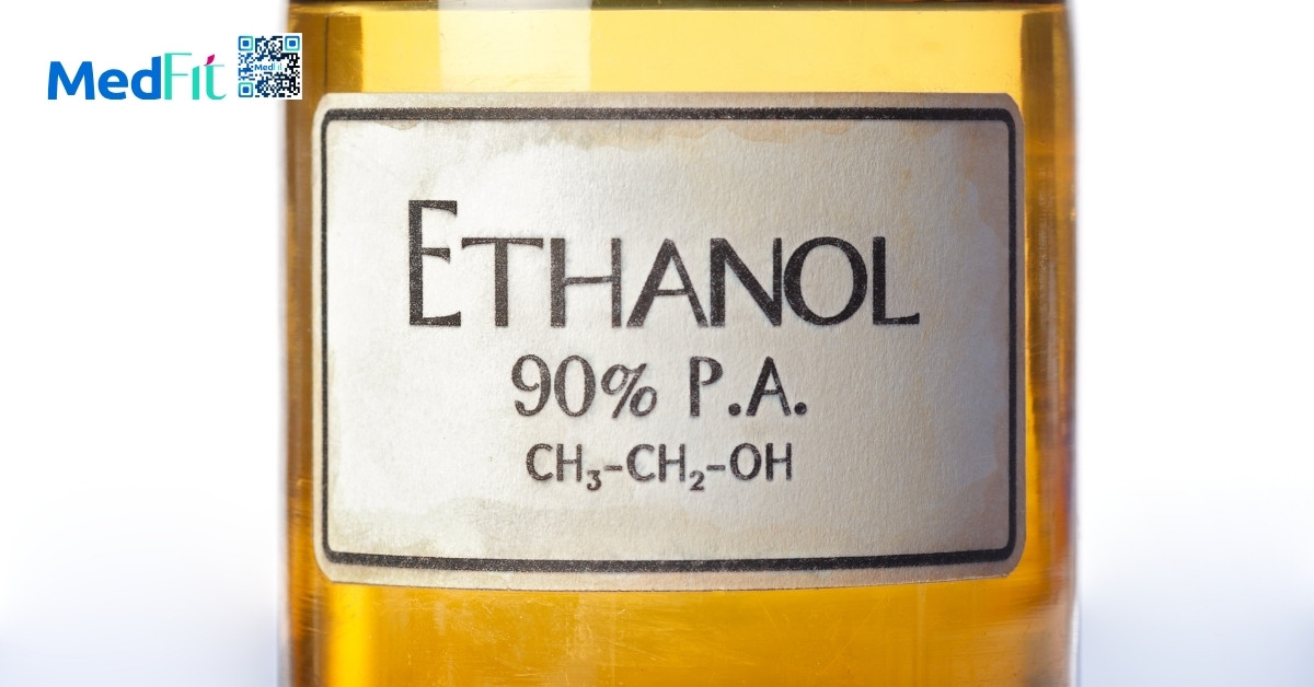 Việc tiêu thụ ethanol có thể gây rối loạn chuyển hóa, làm tăng tích mỡ, đặc biệt ở vùng bụng