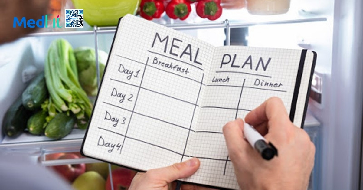 Cách giảm béo an toàn và hiệu quả cho người cao tuổi 10 Người cao tuổi nên bắt đầu thay đổi chế độ ăn uống và thói quen tập luyện một cách từ từ, có kế hoạch cụ thể