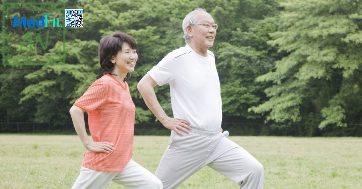 Cách giảm béo an toàn và hiệu quả cho người cao tuổi 5 Một yếu tố không thể bỏ qua là lối sống ít vận động của người cao tuổi