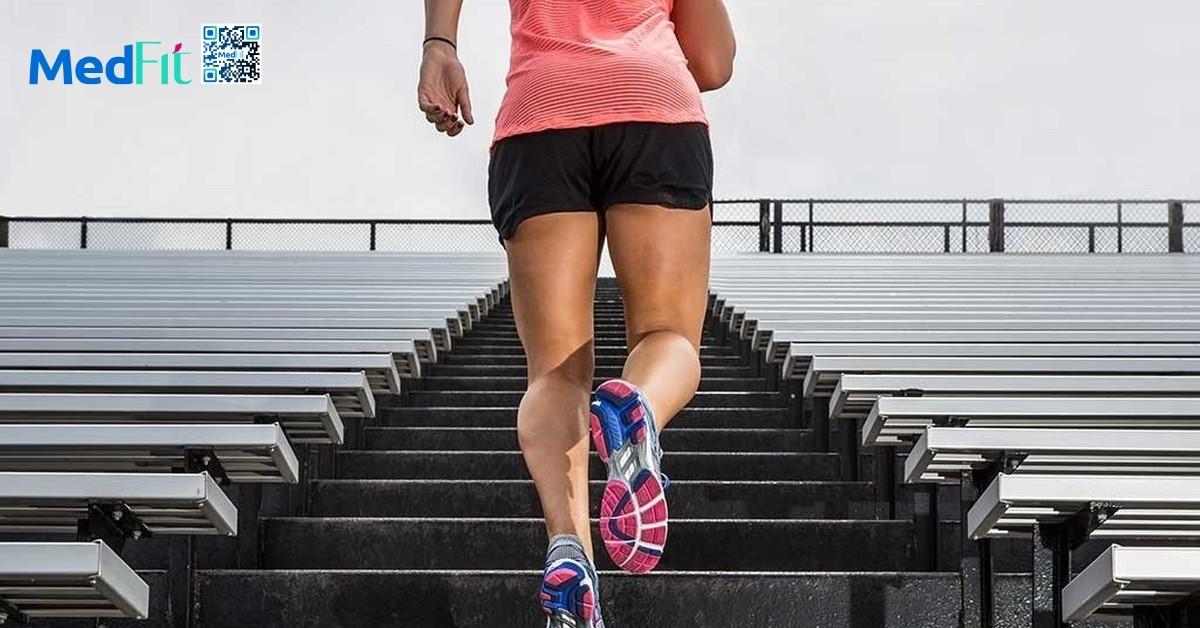 NEAT là gì? Vai trò của vận động hằng ngày trong chiến lược giảm cân hiện đại 6 Uu tien cau thang bo