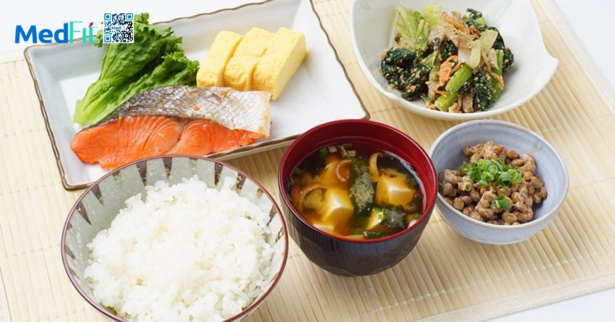 Thực đơn giảm cân kiểu Nhật giúp dáng thon, eo nhỏ nhanh chóng 1 Bua com don gian