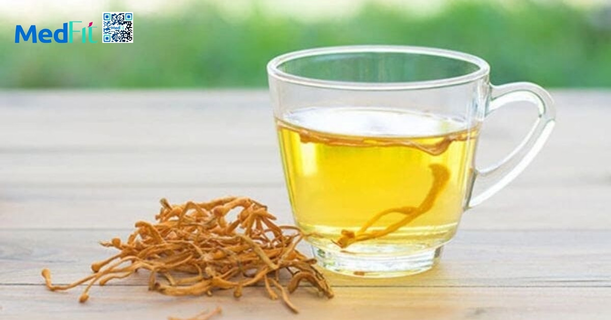 Ngoài bồi bổ cơ thể, đông trùng hạ thảo có giúp giảm cân không? 3 Tra dong trung ha thao