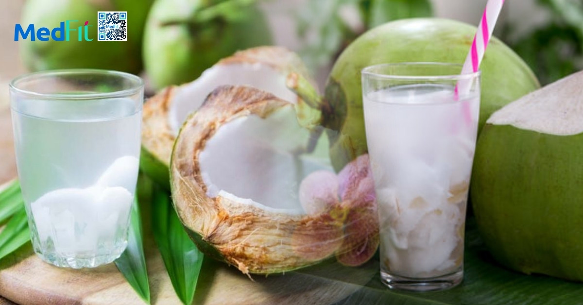 Uống nước dừa có giảm cân không? Cách uống hiệu quả và những lưu ý quan trọng 8 Uống nước dừa có giảm cân không? Cách uống hiệu quả và những lưu ý quan trọng 7